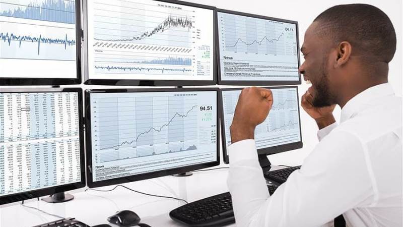 The Class of Foreign Exchange Brokers