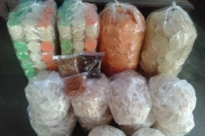 Cassava Crackers